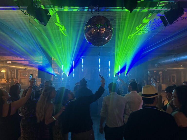 Moving Heads and Tubes